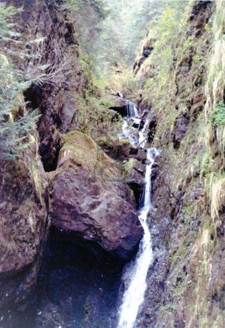 Tasu Waterfall