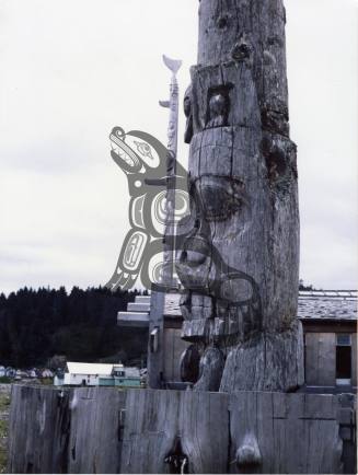 Beaver Memorial Pole, Skidegate 1978