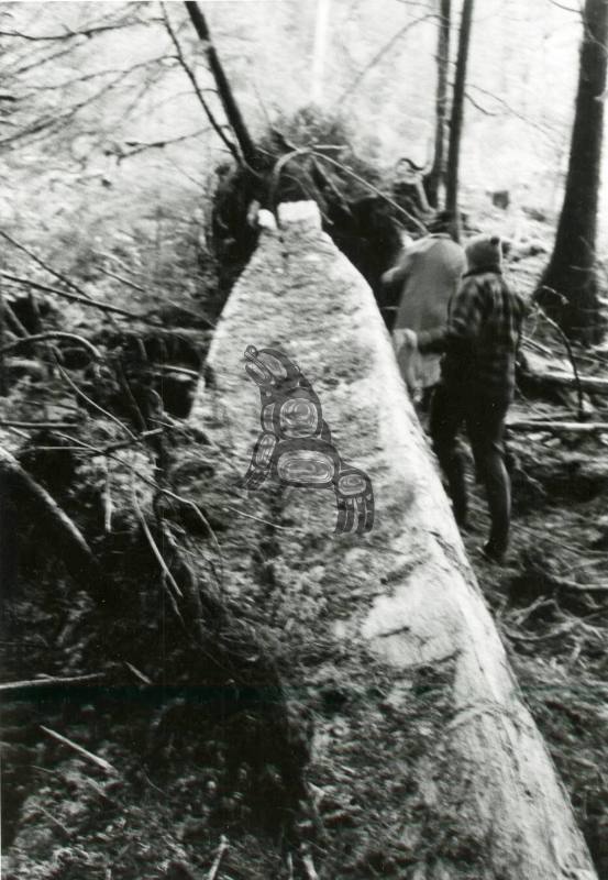 Juskatla Haida Canoe