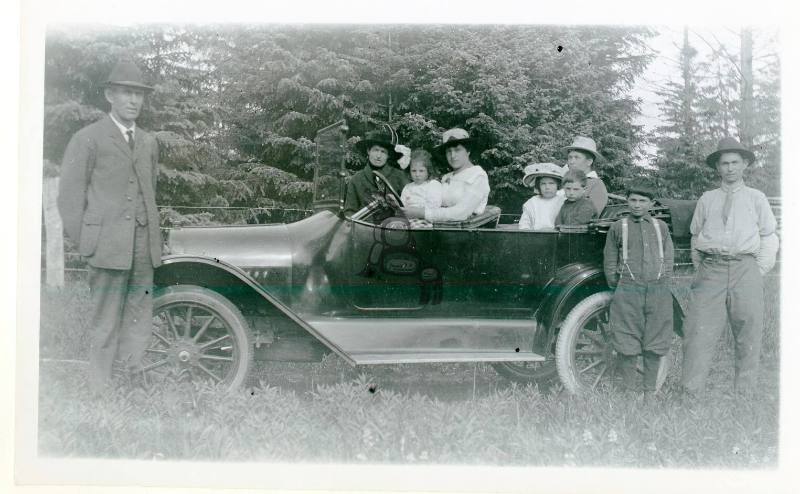 Tlell-Group in Car