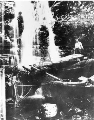 Yakoun Valley Waterfall
