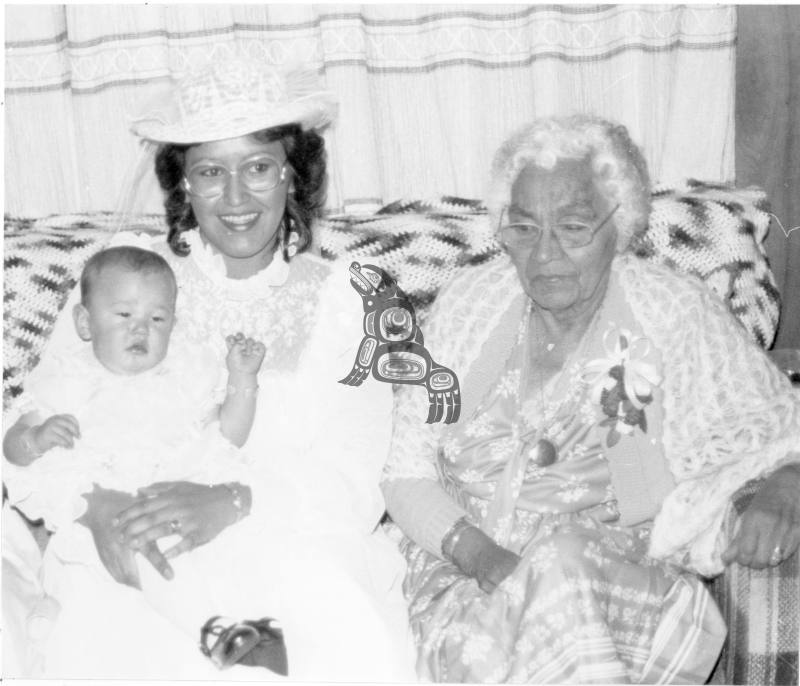 Hazel Stevens with Darlene and Tana Hooper